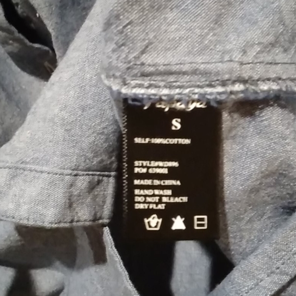 🎁FREE WITH PURCHASE Papaya denim look shirt dress - Picture 8 of 9